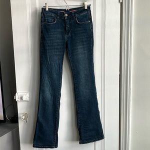 Anthropologie Pilcro ‘Demilune Boot’ Jean size 25